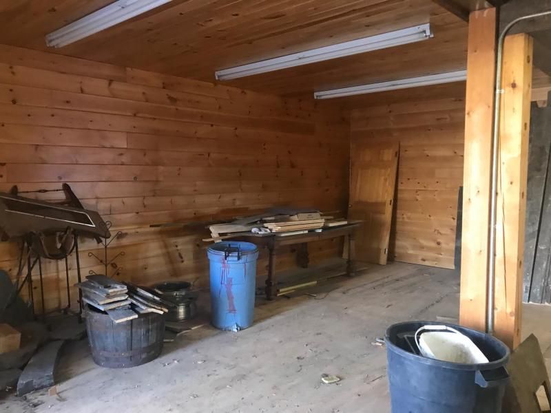 94 Main Rd, Abbot, ME 04406